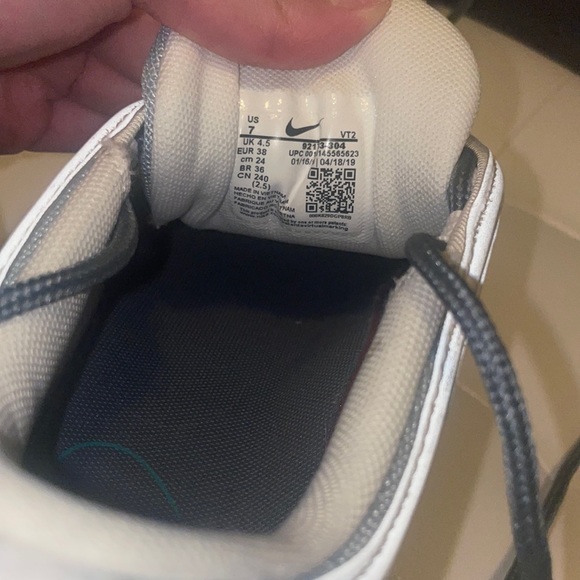 Nike Air Max 97, Blue and White (with reflective material in flash), US size 7 - Picture 5 of 5